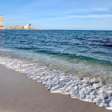 Sea View Apartment *